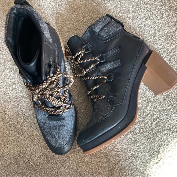 SOREL Brex Cozy Heel Lace Up Water Resistant Leather Chunky Heel Booties Sz 11 - Picture 2 of 8